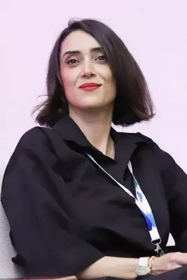  Dr Ines Derbel
